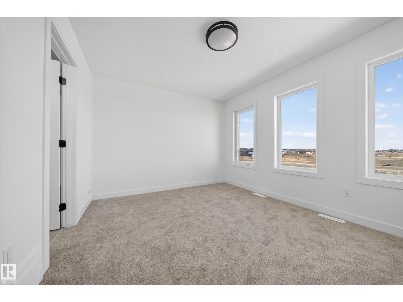 227 Deer Valley DR, Leduc