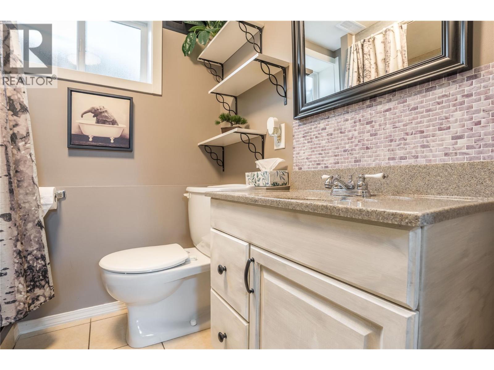 12408 CAMPBELL Crescent, Summerland