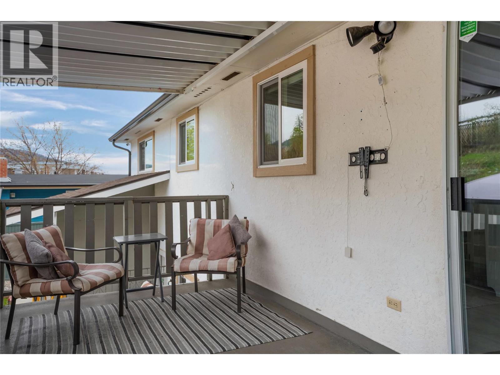 12408 CAMPBELL Crescent, Summerland