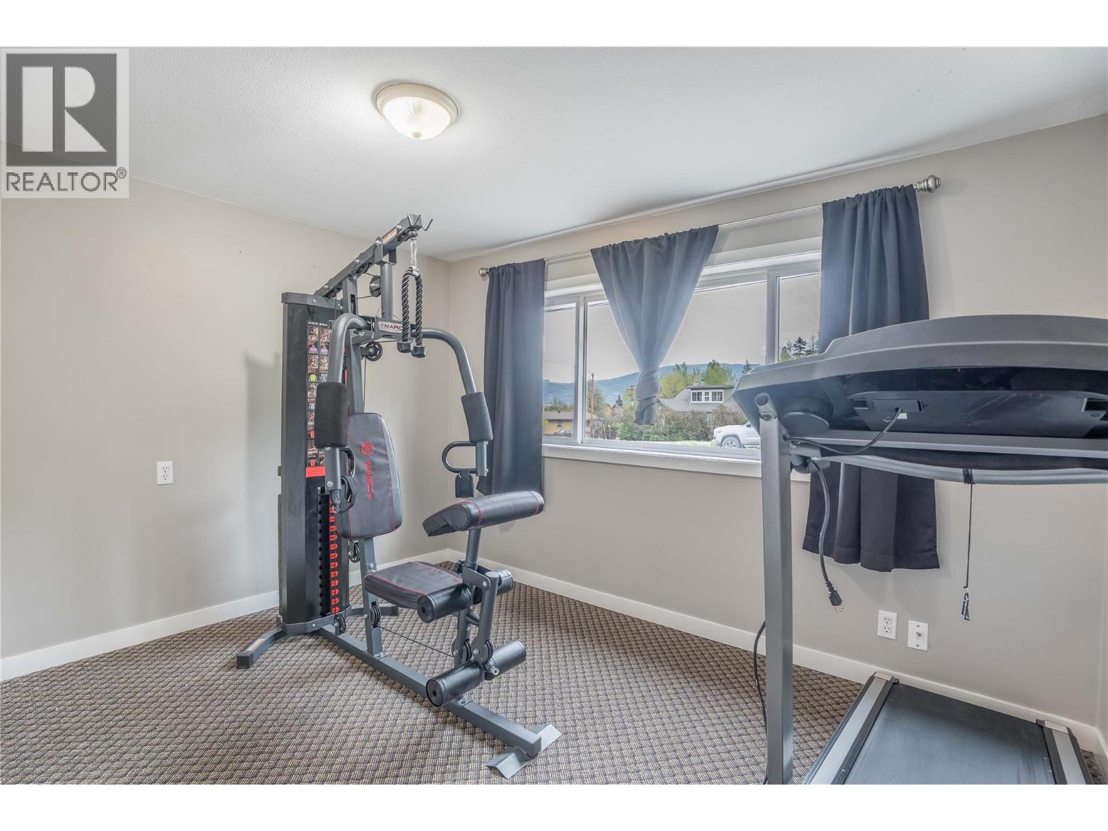 12408 CAMPBELL Crescent, Summerland