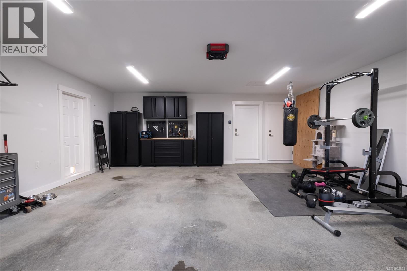 1700 Warn Way - 44