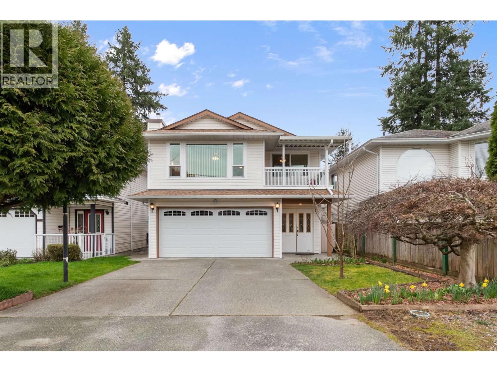 3268 VINCENT STREET, Port Coquitlam