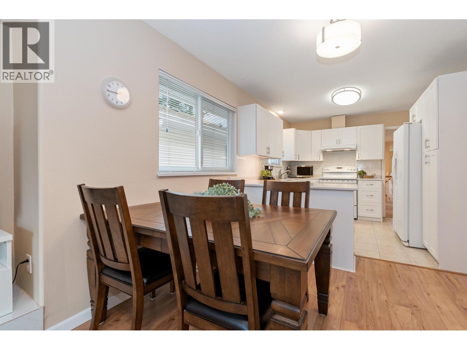 3268 VINCENT STREET, Port Coquitlam