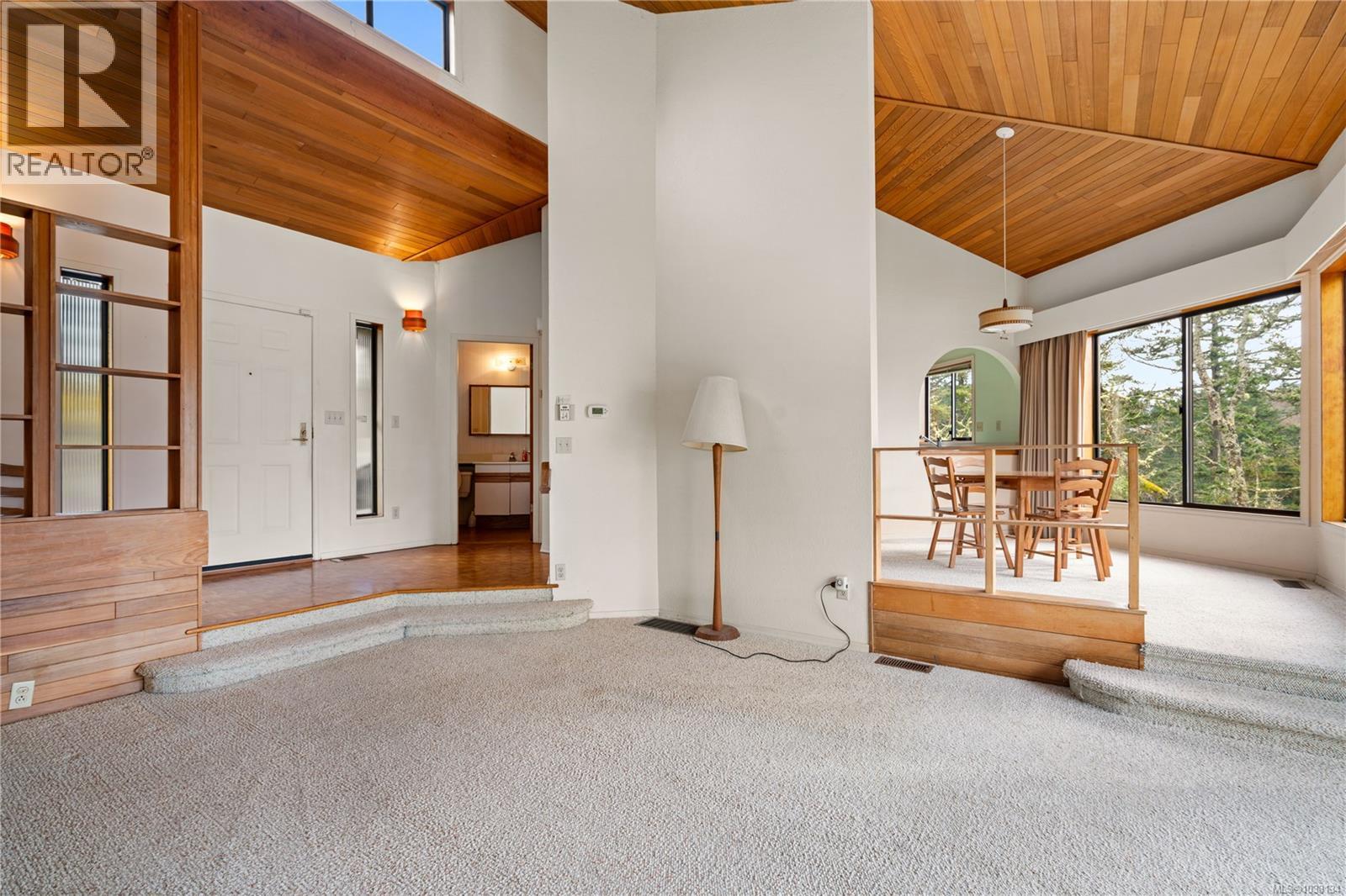  312 Bessborough Avenue, View Royal