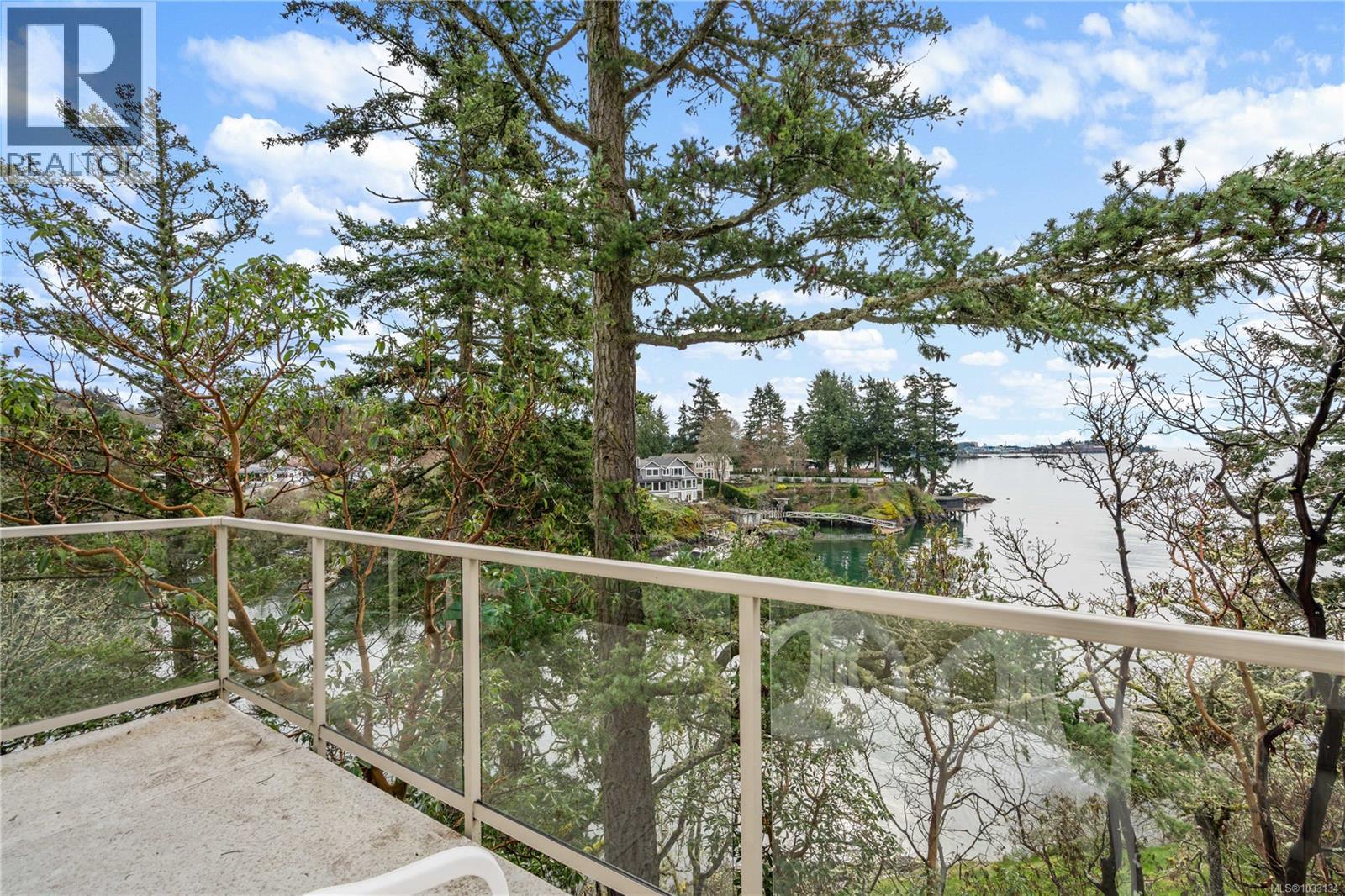  312 Bessborough Avenue, View Royal