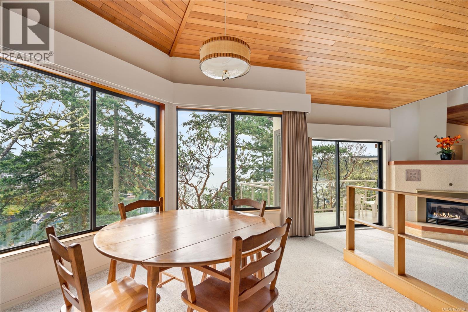  312 Bessborough Avenue, View Royal