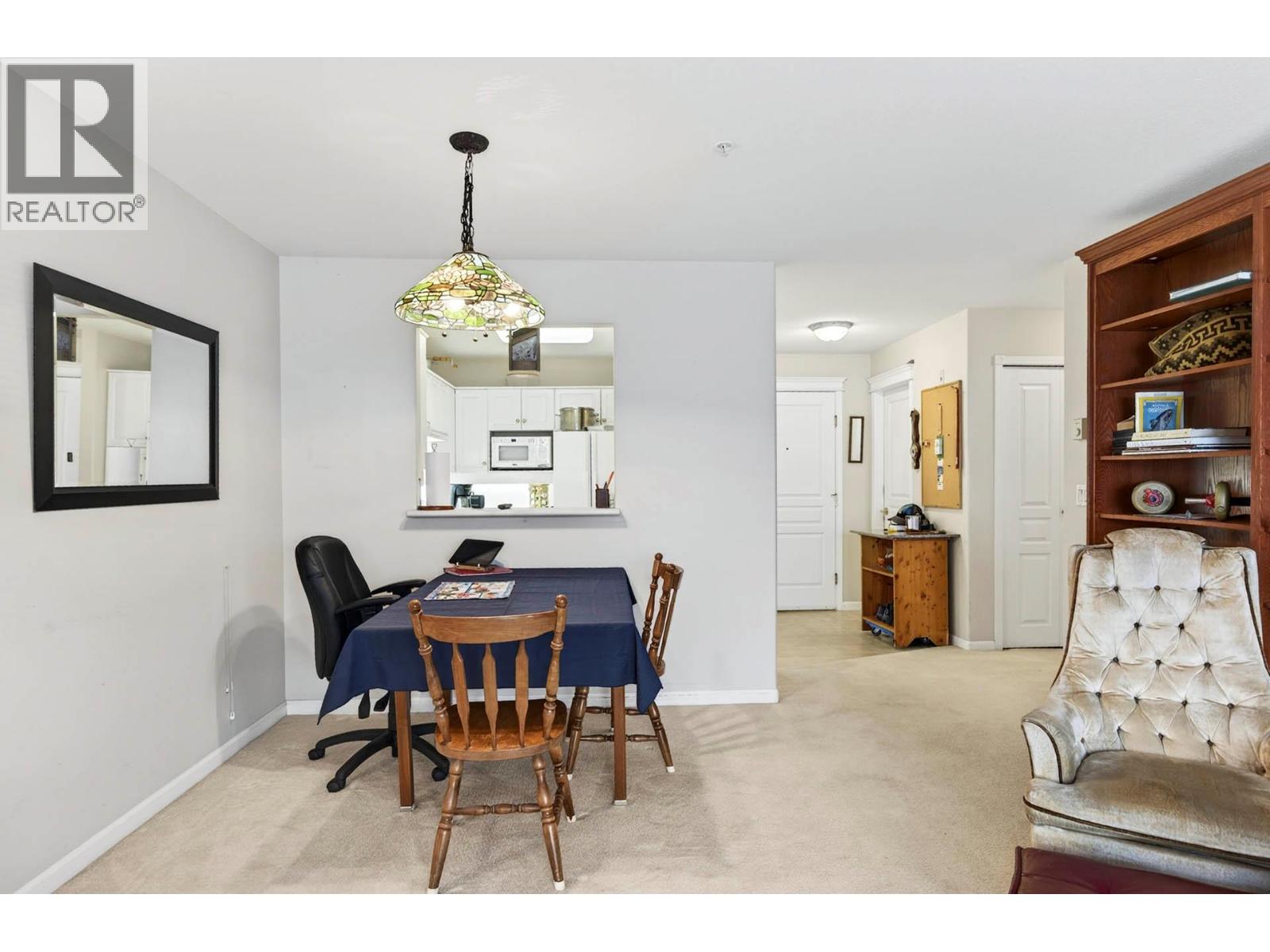 #209 490 Lorne Street - 10