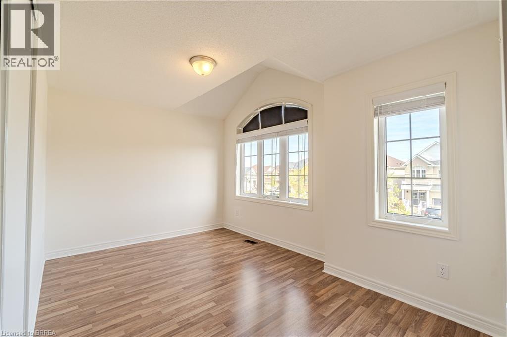 77 BARLOW Place - 25