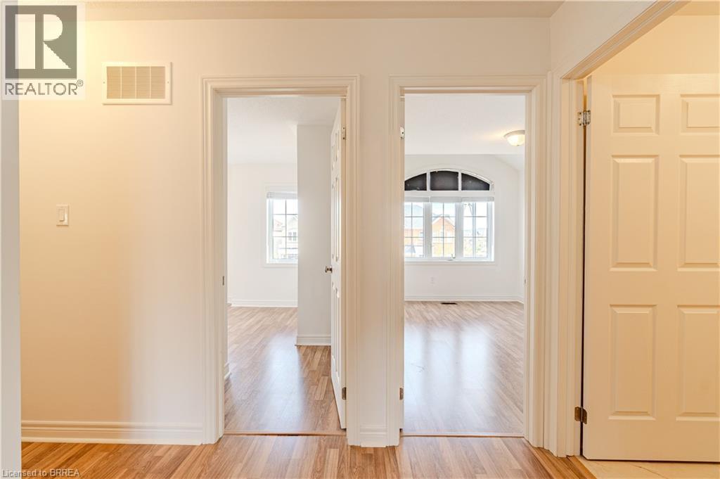 77 BARLOW Place - 31