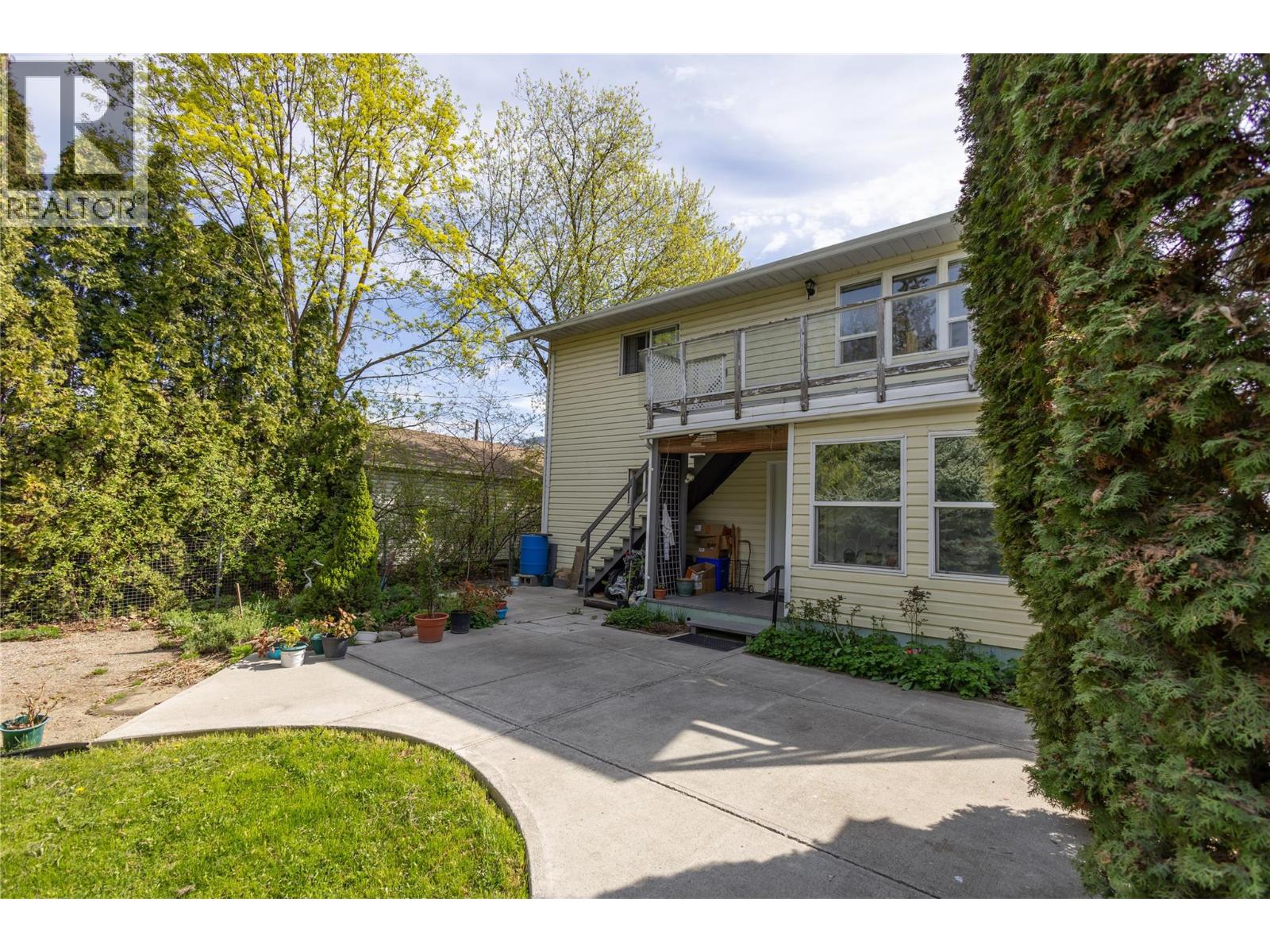 6292 Stickle Road, Vernon