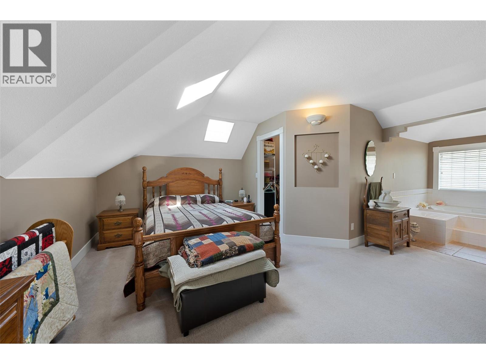  205 Merlin Court, Kelowna