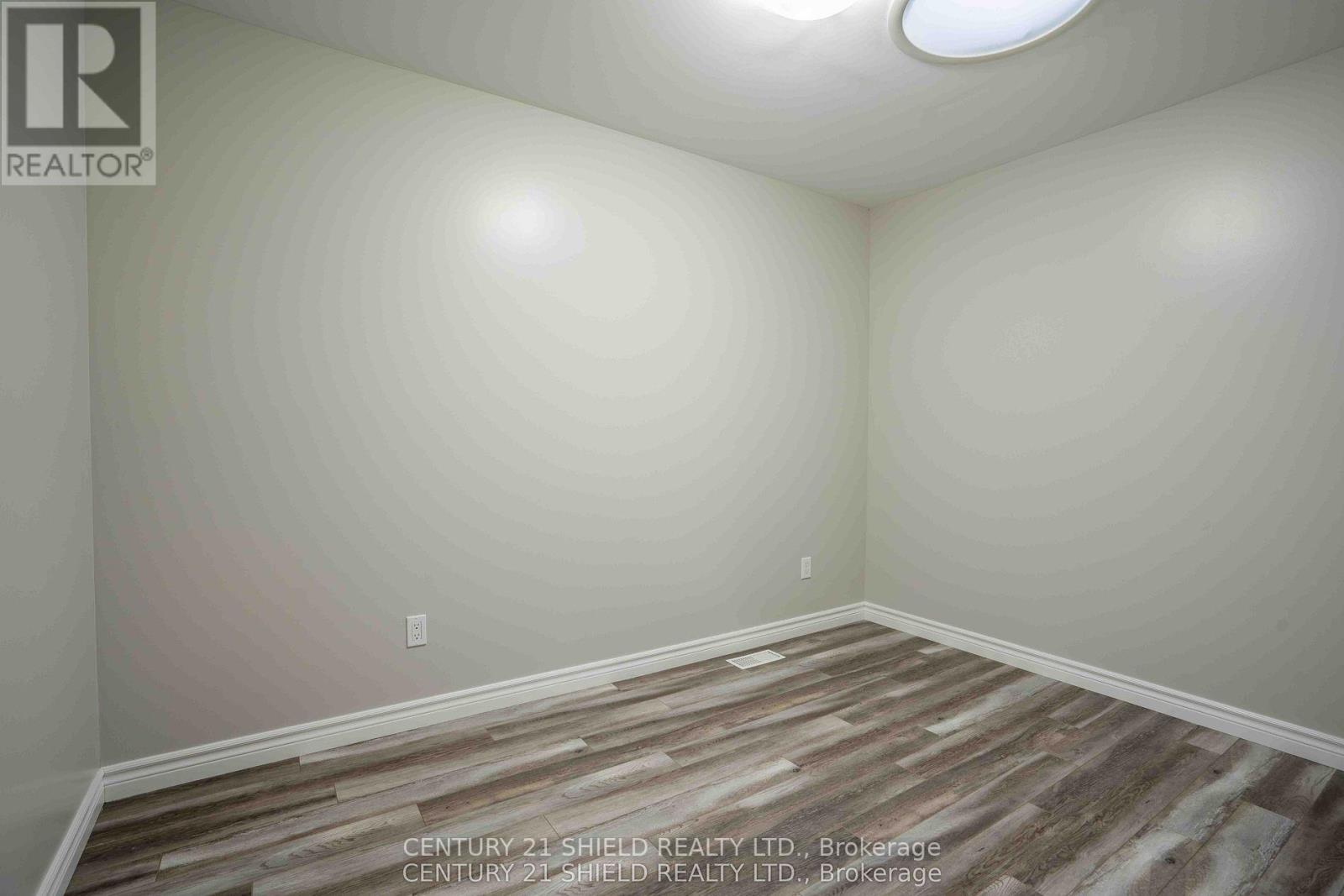 223 THIRD STREET W — photo 18