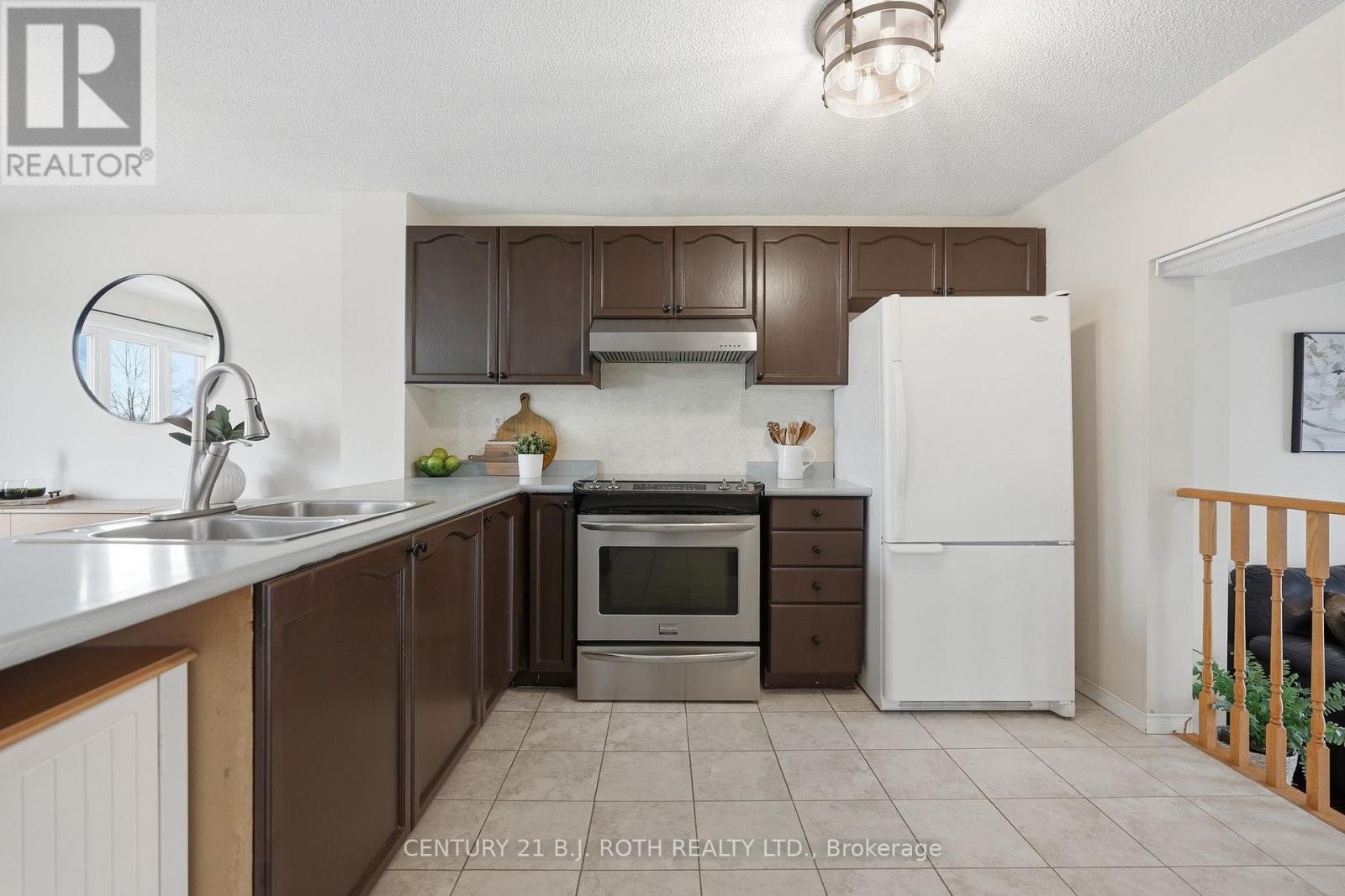 130 ATHABASKA ROAD, Barrie (Holly), Ontario, L4N8E5 — Photo 10