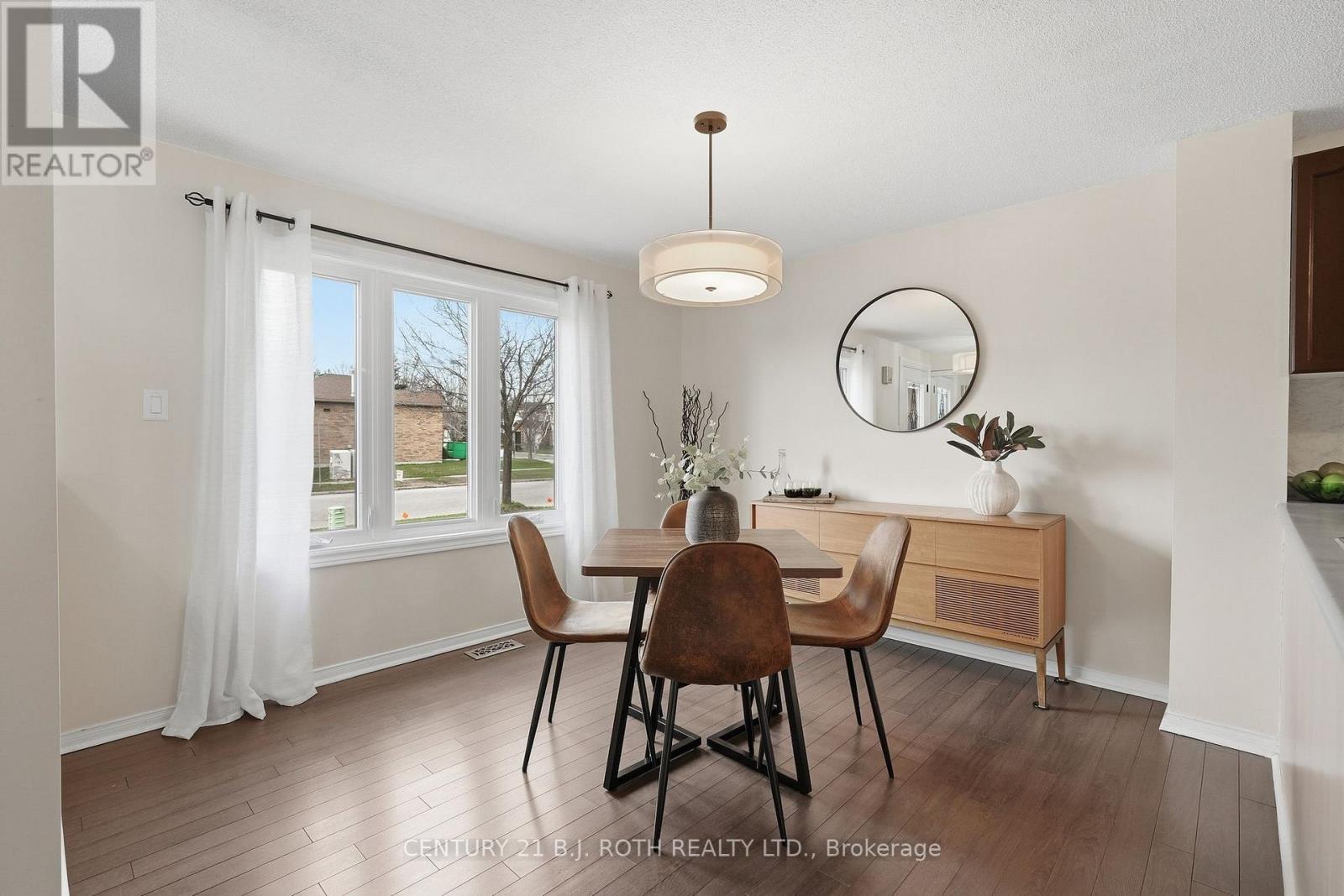 130 ATHABASKA ROAD, Barrie (Holly), Ontario, L4N8E5 — Photo 6