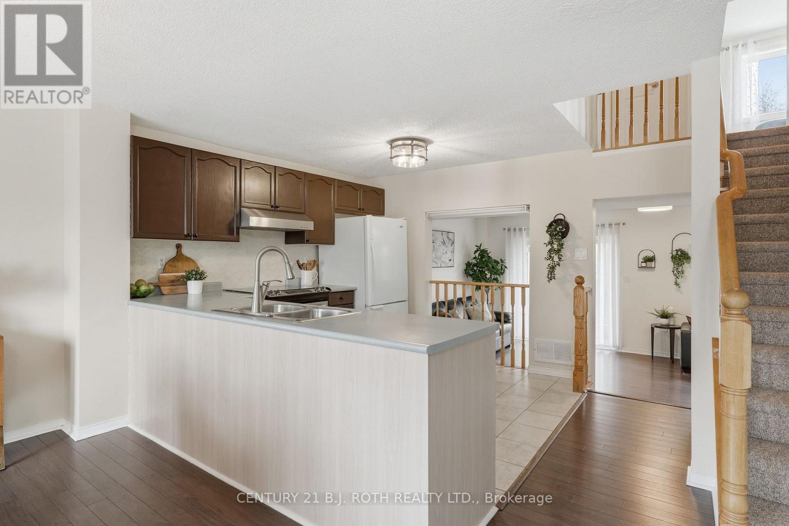 130 ATHABASKA ROAD, Barrie (Holly), Ontario, L4N8E5 — Photo 9