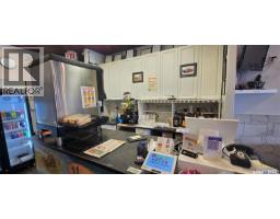 105 Avenue B E, Wynyard, SK S0A4T0 Photo 10