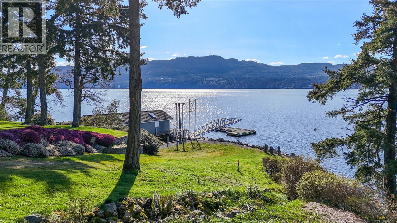  8440 Lawrence Road, Central Saanich