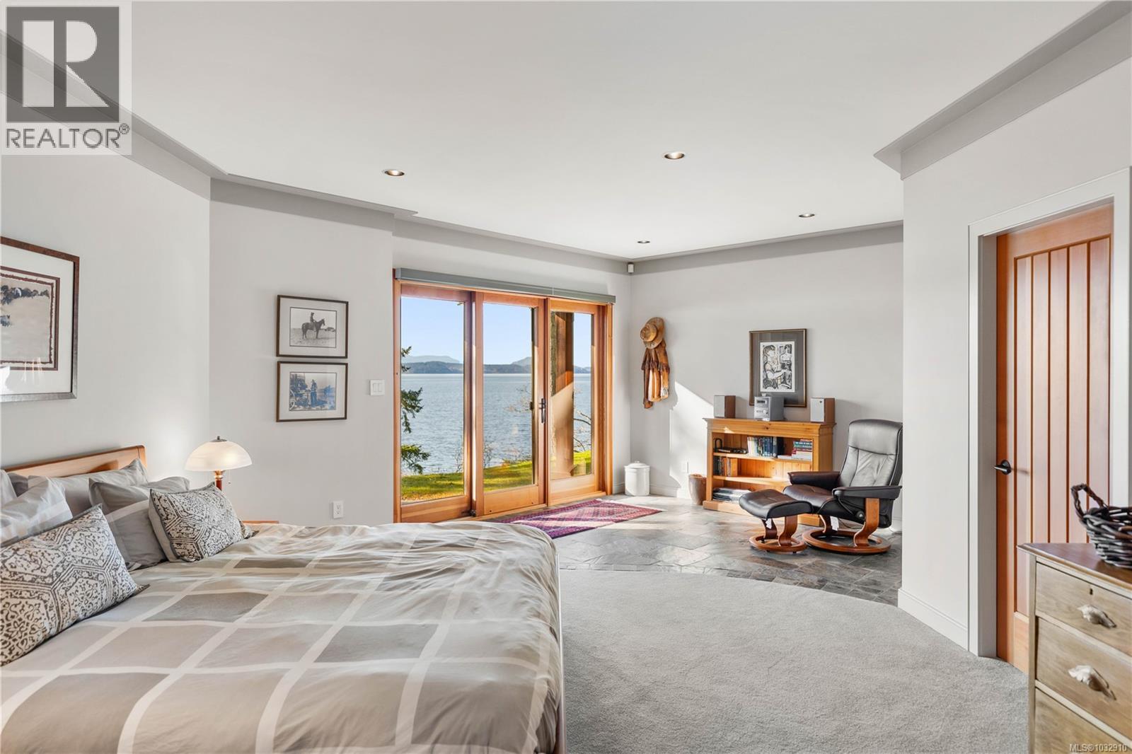  8440 Lawrence Road, Central Saanich