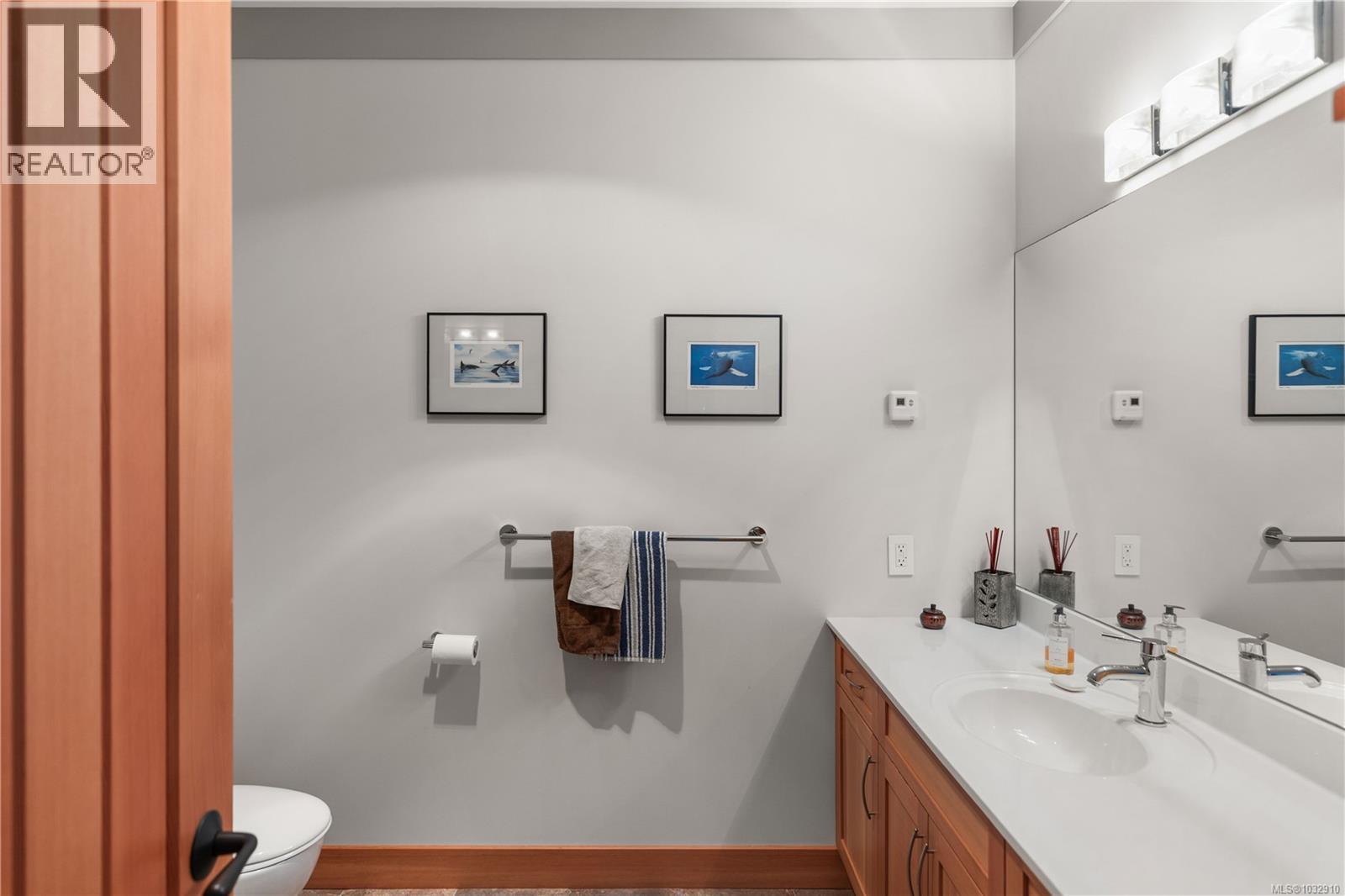  8440 Lawrence Road, Central Saanich