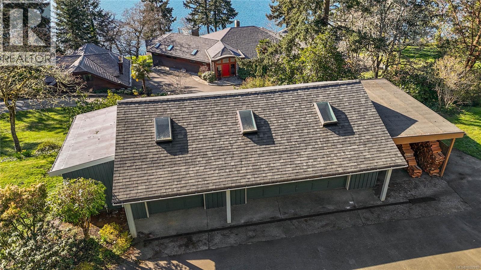  8440 Lawrence Road, Central Saanich