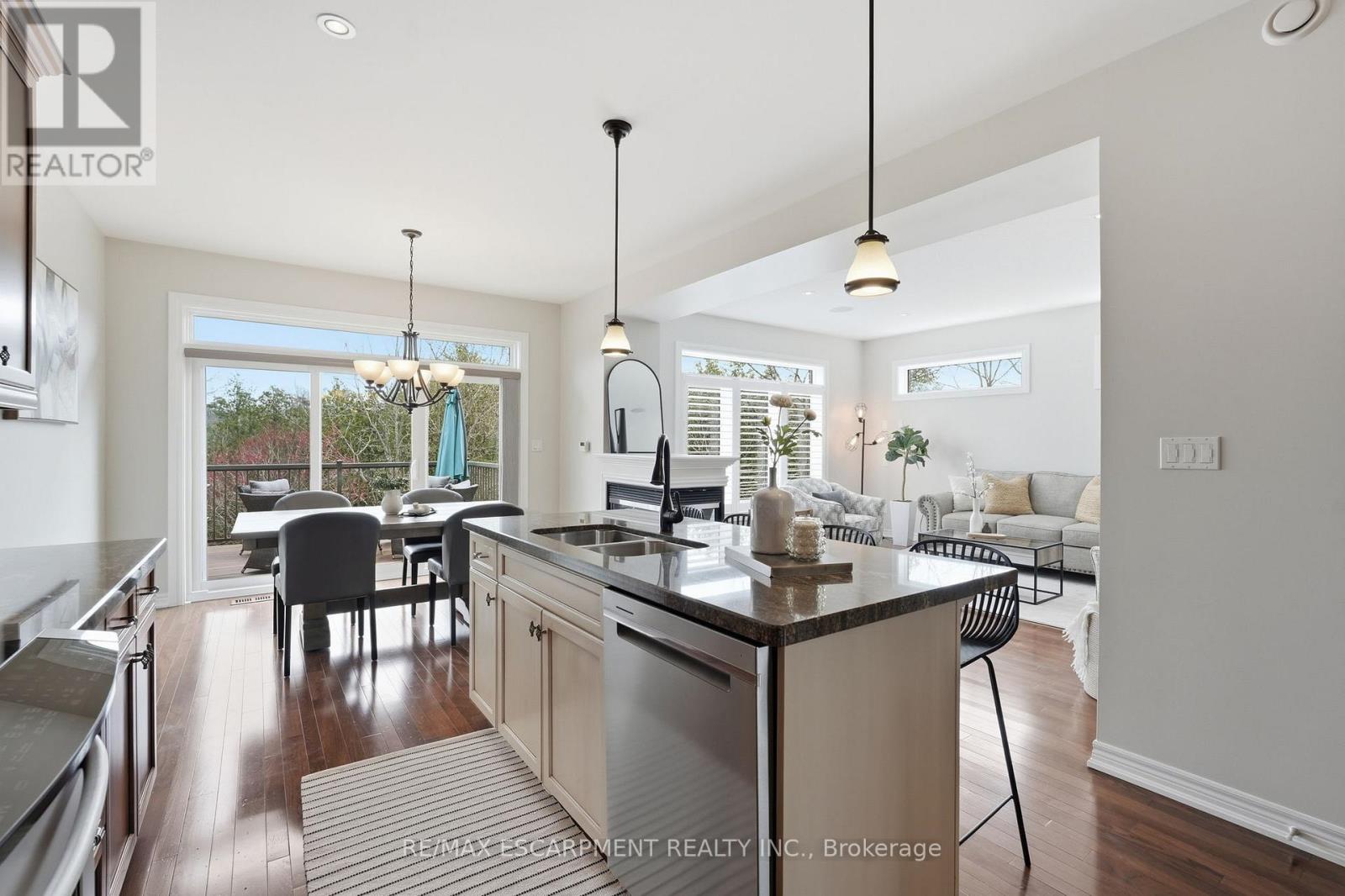 253 MILLVIEW COURT - 15