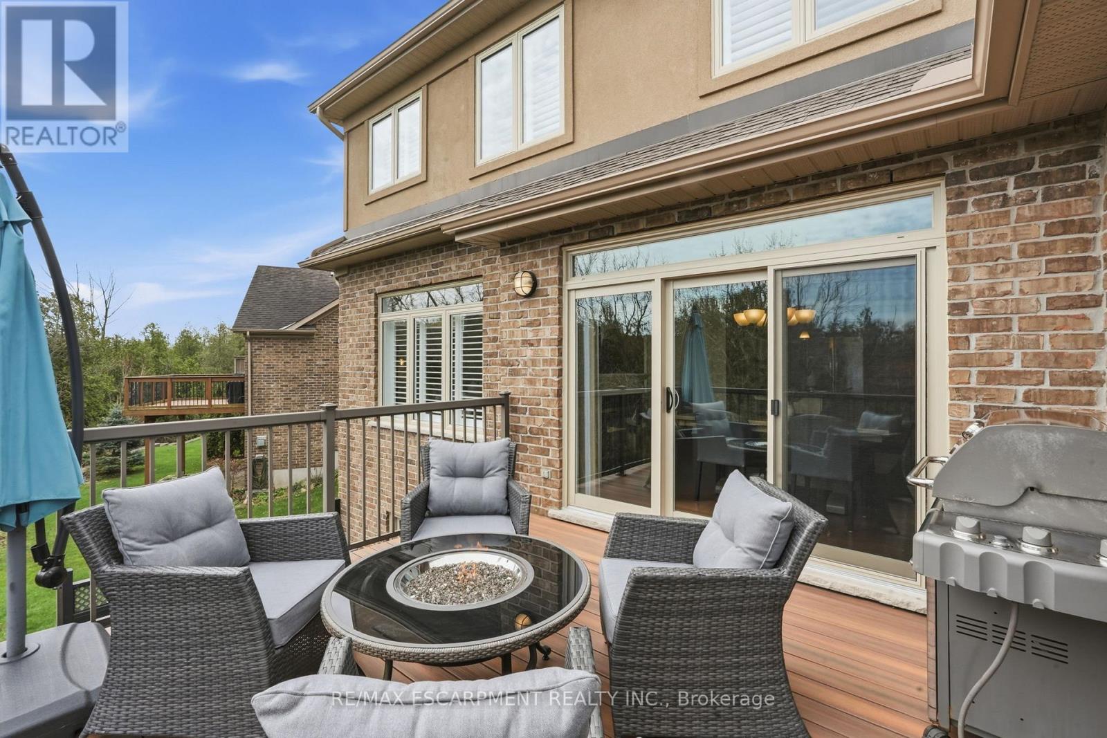 253 MILLVIEW COURT - 18