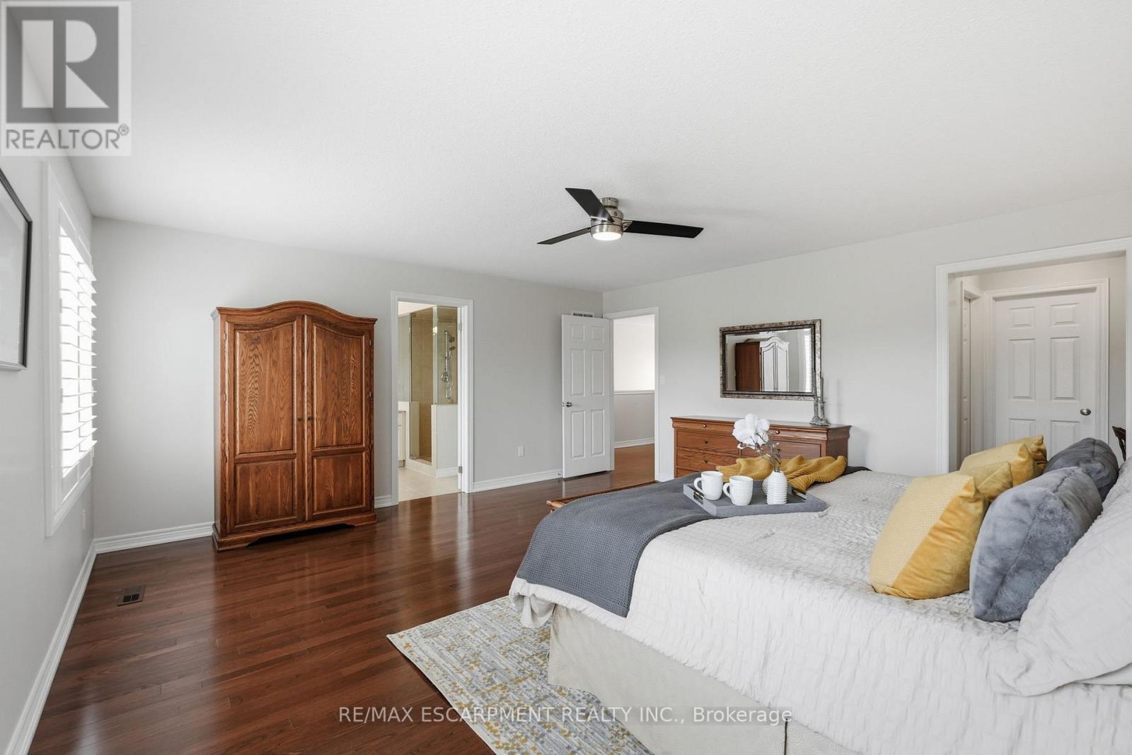 253 MILLVIEW COURT - 26