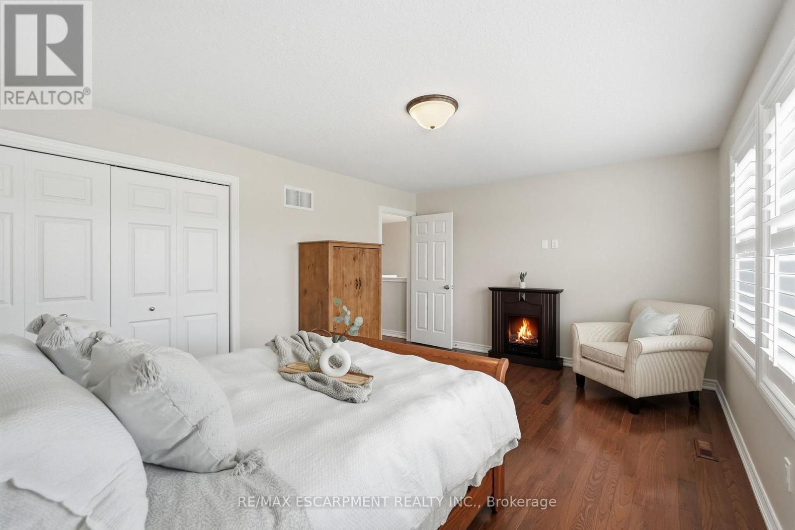 253 MILLVIEW COURT - 33