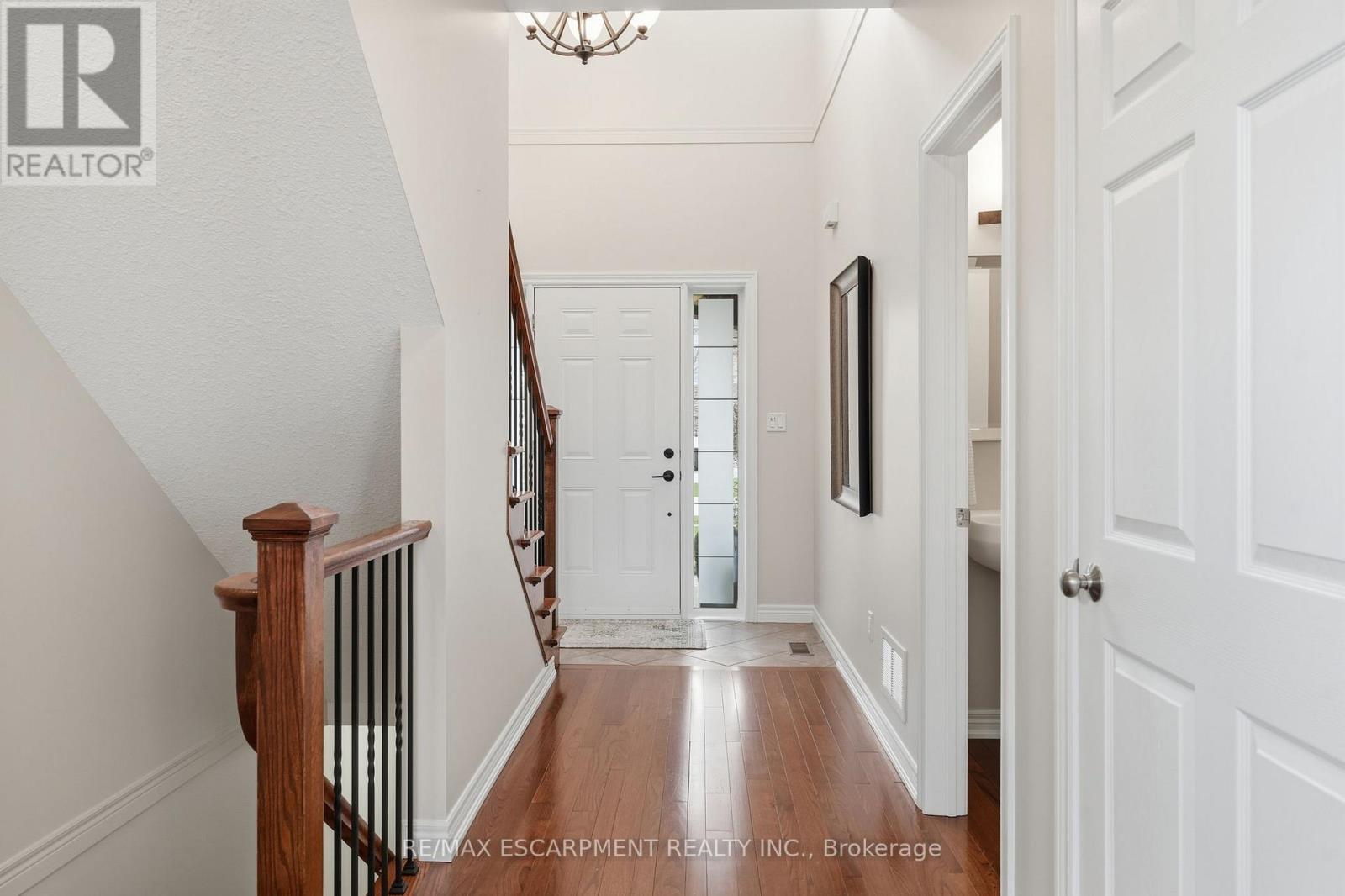 253 MILLVIEW COURT - 4