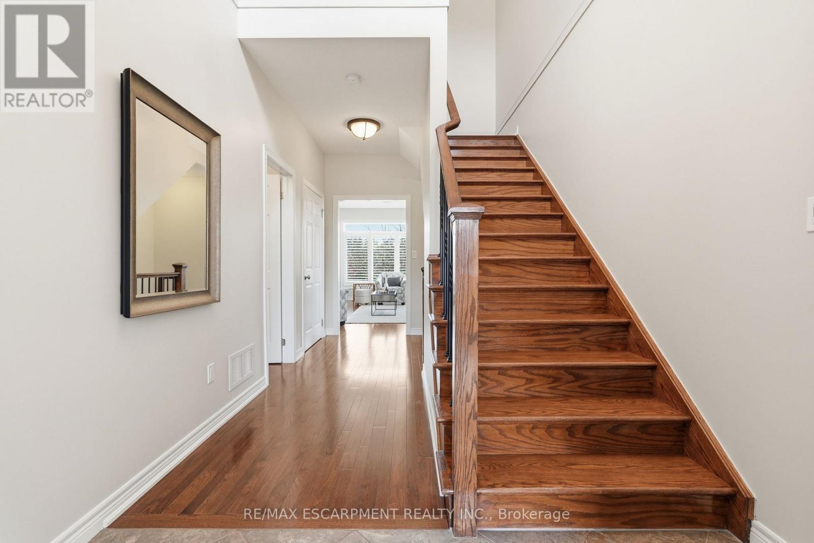 253 MILLVIEW COURT - 5