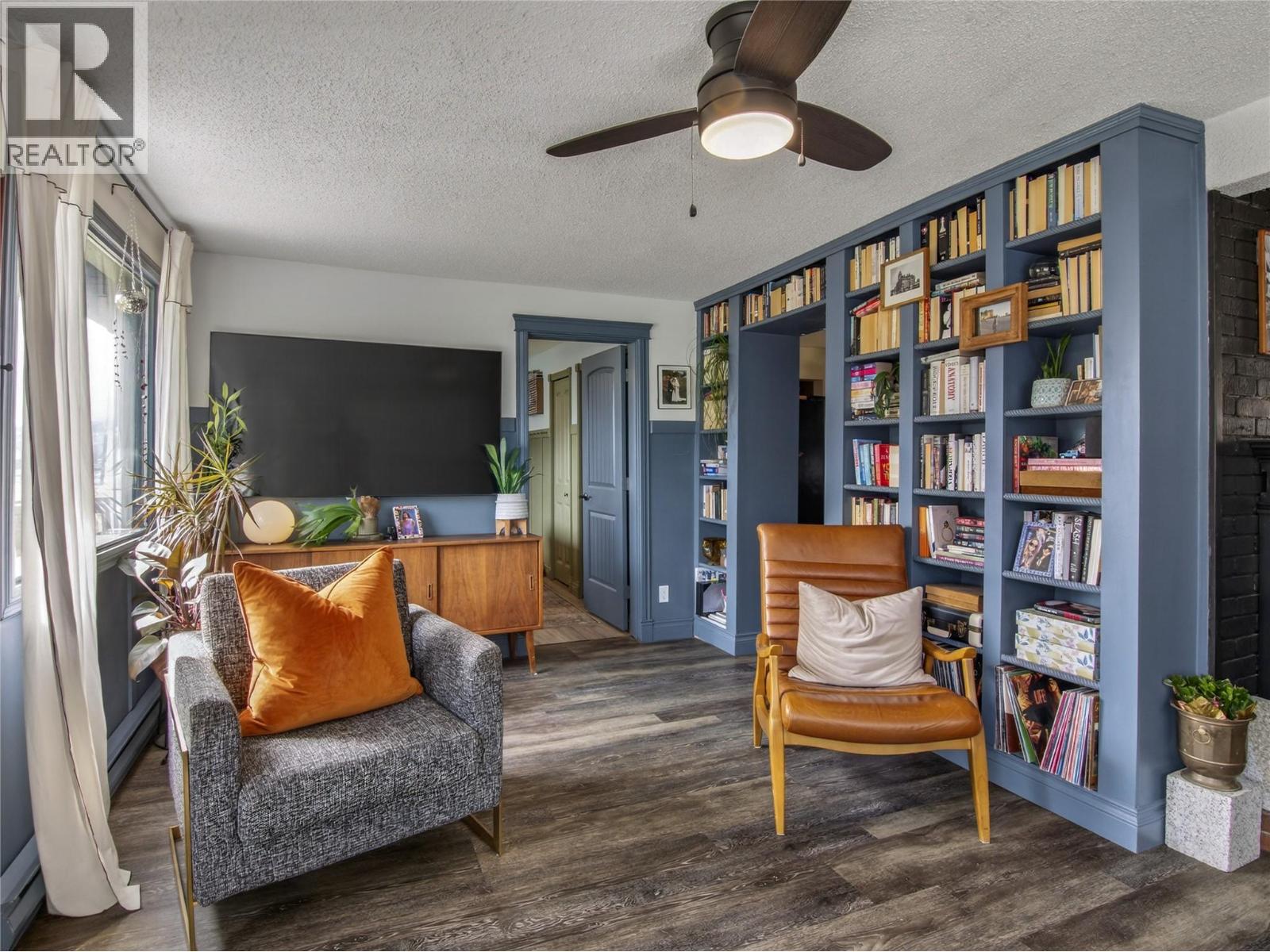 8114 River Road, Oliver