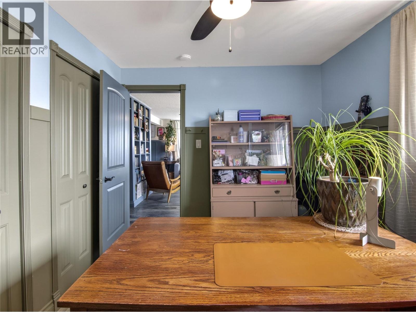 8114 River Road, Oliver