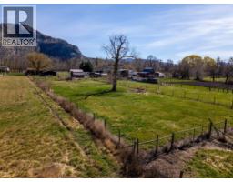 8114 River Road, Oliver, BC V0H1T7 Photo 66