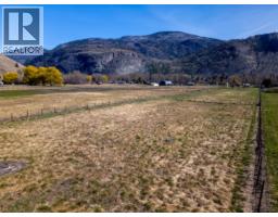 8114 River Road, Oliver, BC V0H1T7 Photo 69