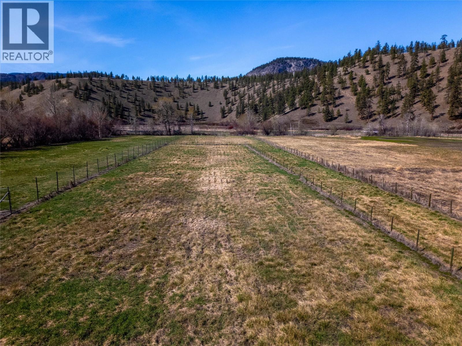 8114 River Road, Oliver