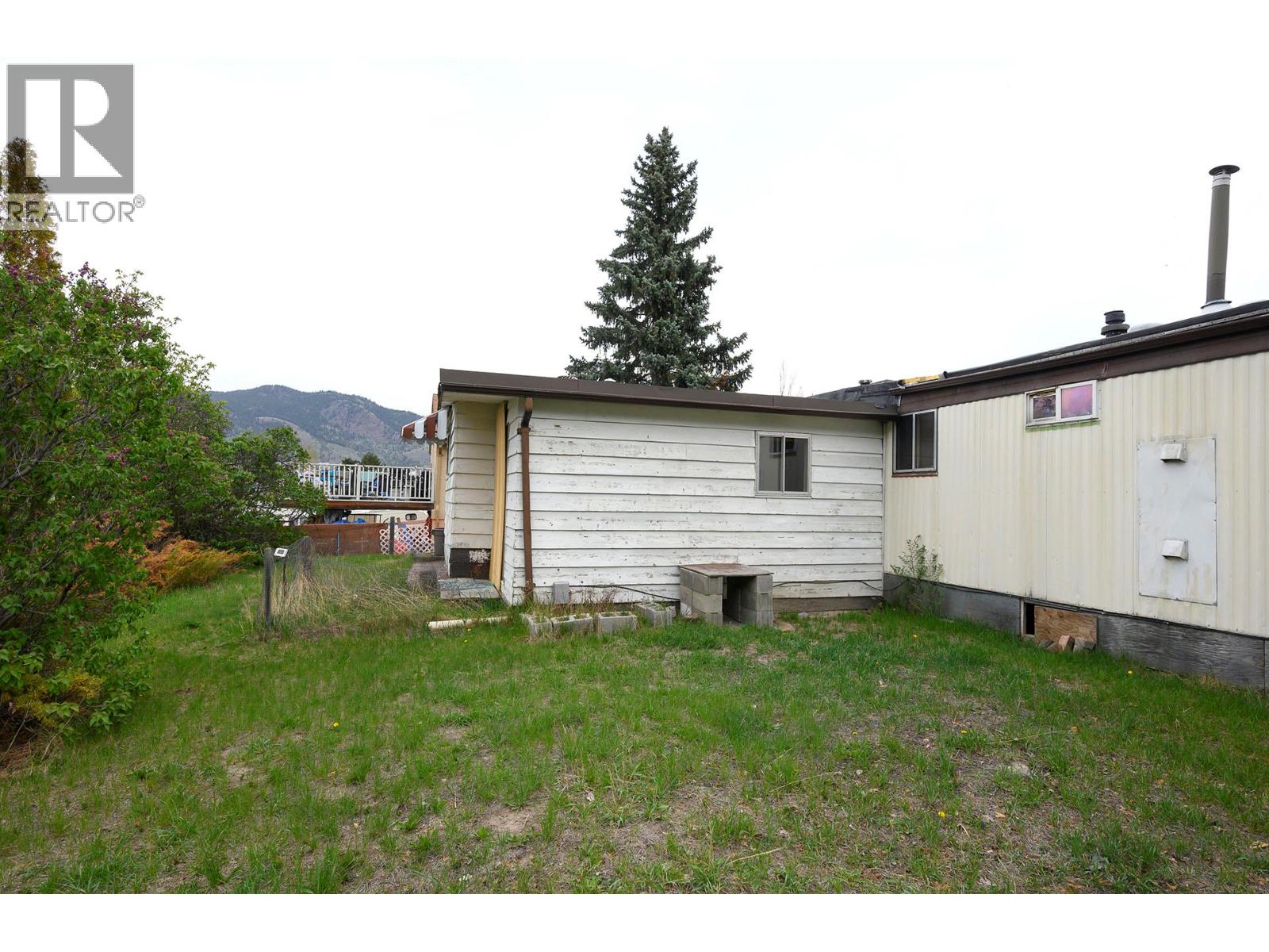  861 KLAHANIE Drive, Kamloops