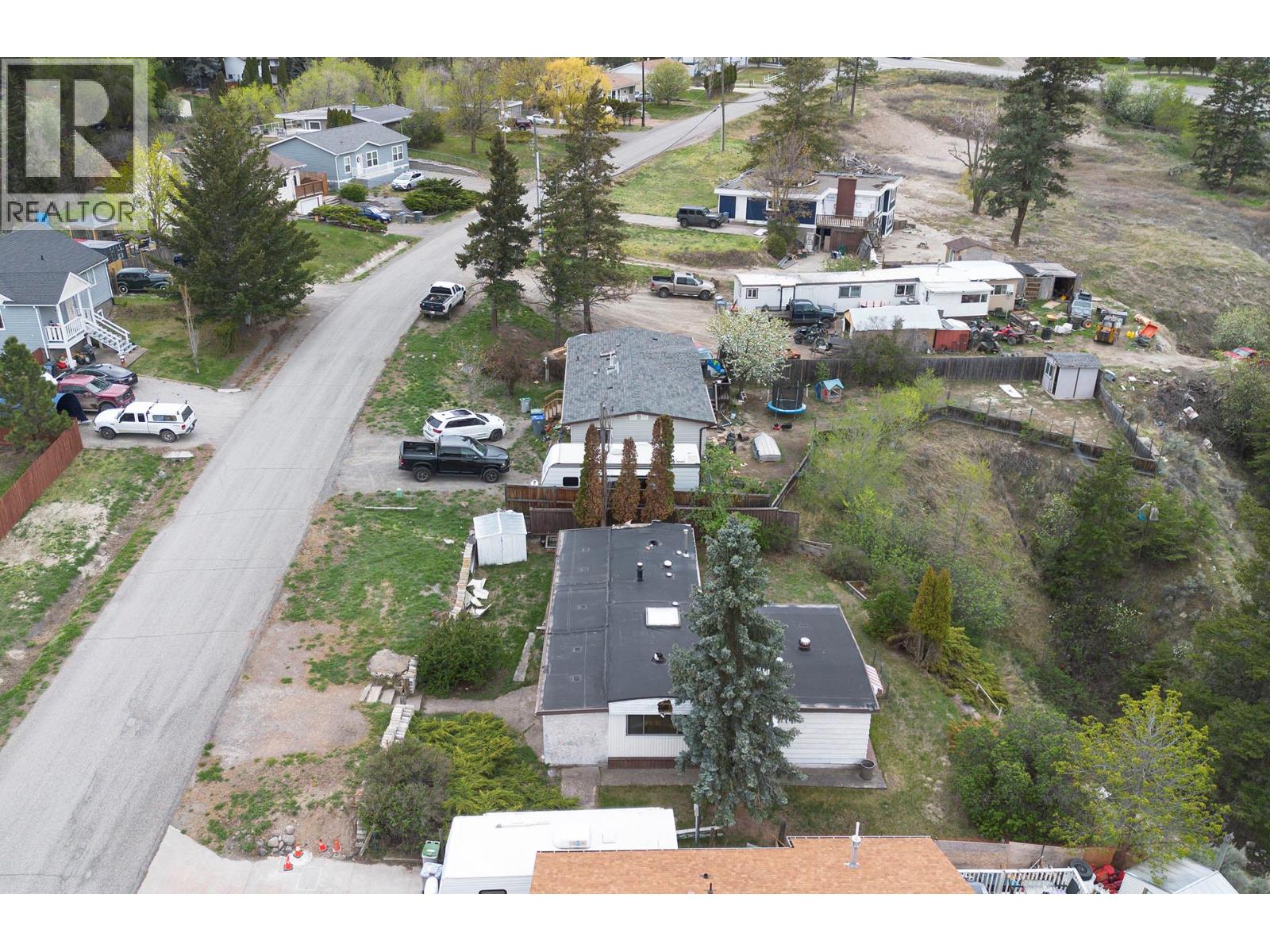  861 KLAHANIE Drive, Kamloops
