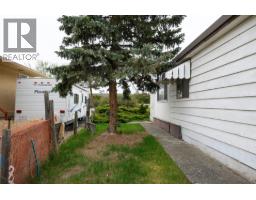 861 Klahanie Drive, Kamloops, BC V2C5R1 Photo 13