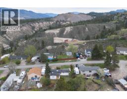 861 Klahanie Drive, Kamloops, BC V2C5R1 Photo 8