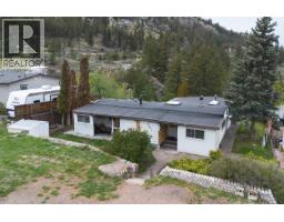 861 Klahanie Drive, Kamloops, BC V2C5R1 Photo 9