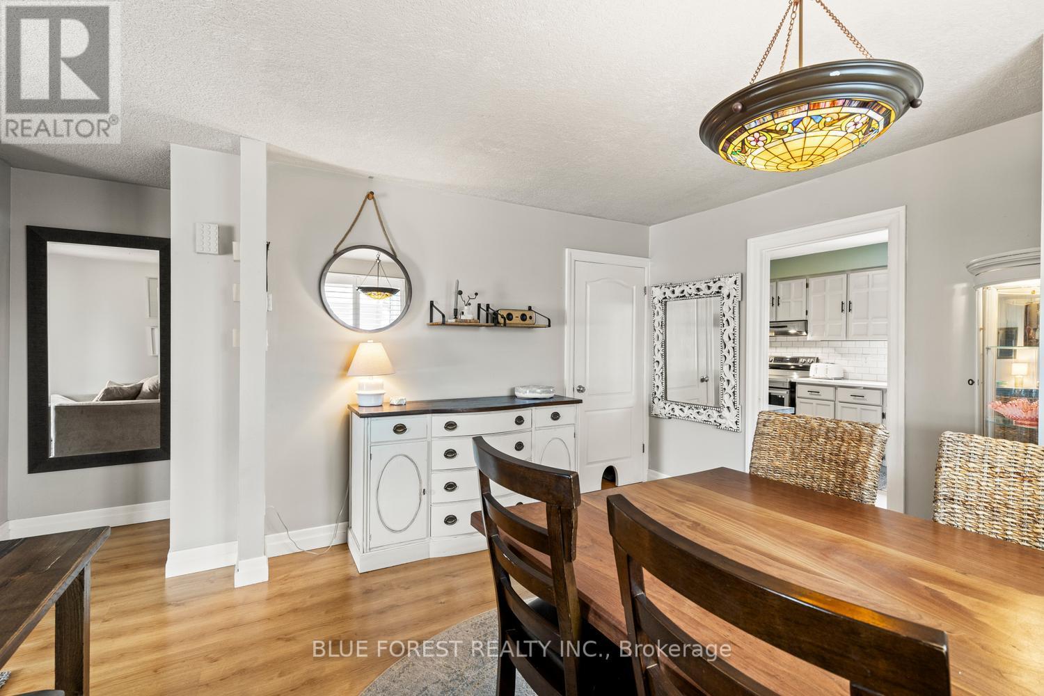 3 LACEY CRESCENT - 11