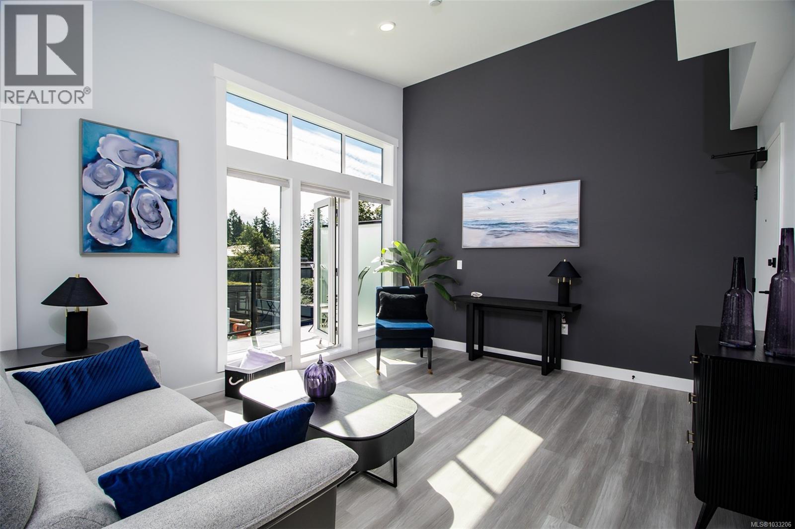 #301 4474 Wellington Rd - 10