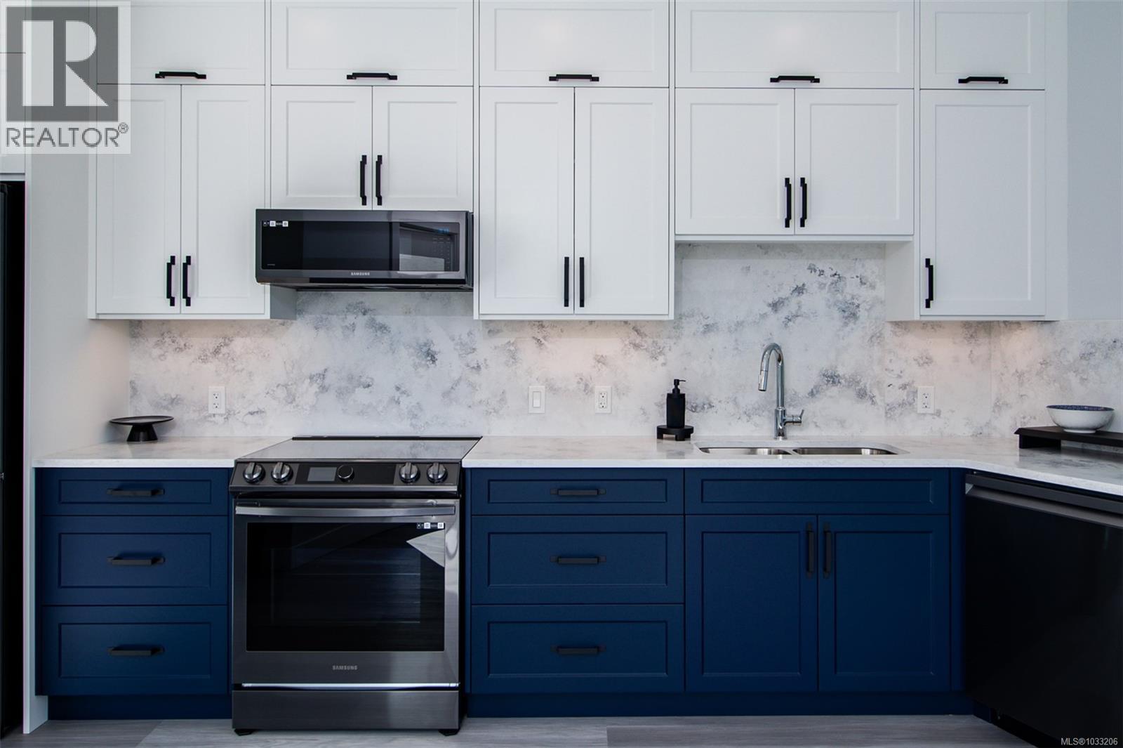 #301 4474 Wellington Rd - 16