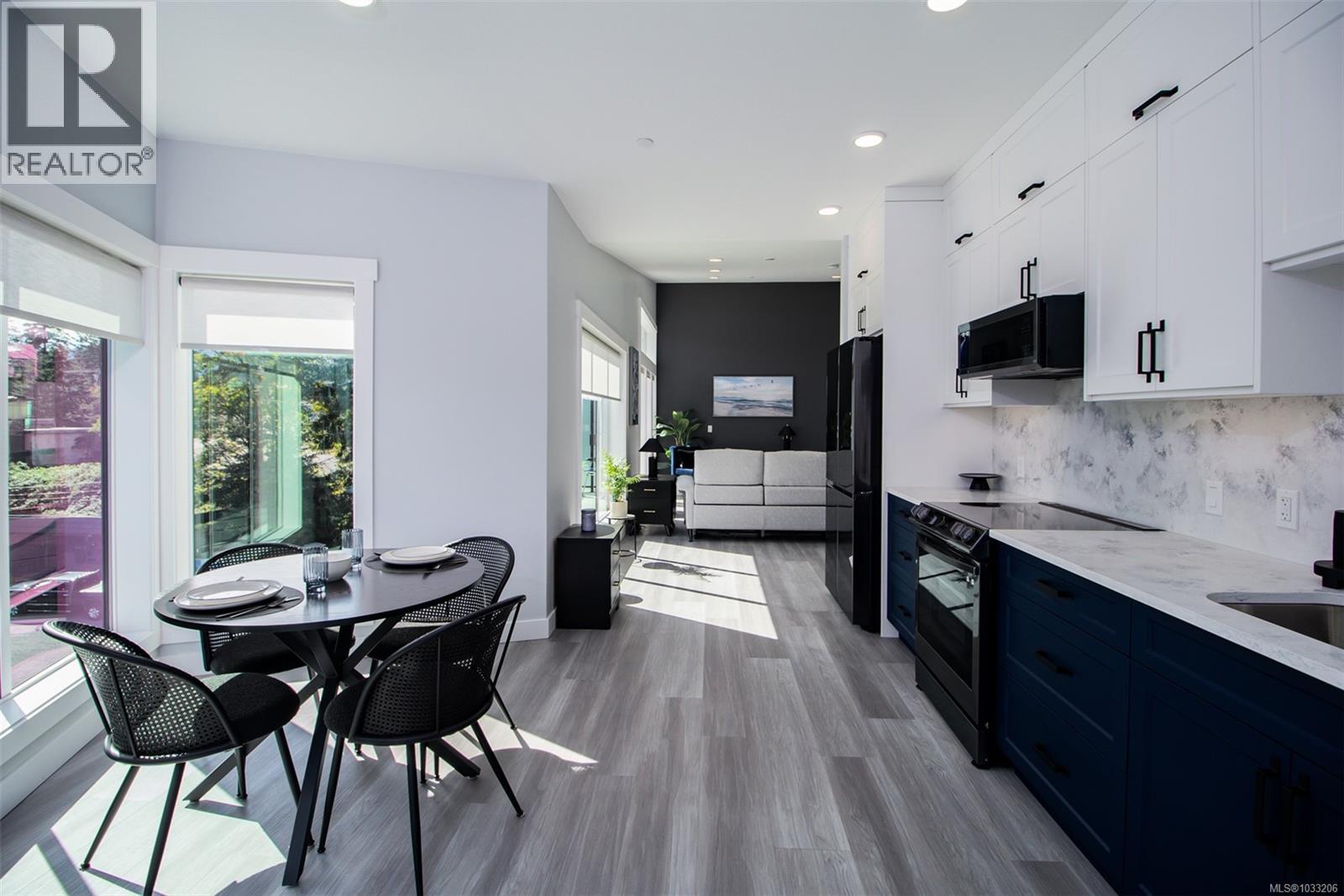 #301 4474 Wellington Rd - 18