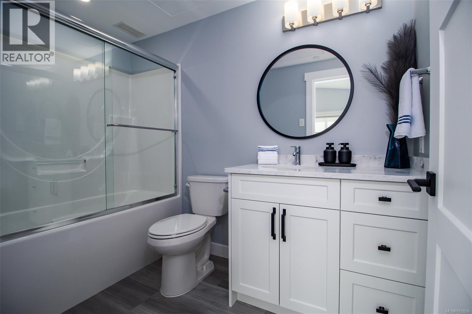 #301 4474 Wellington Rd - 21