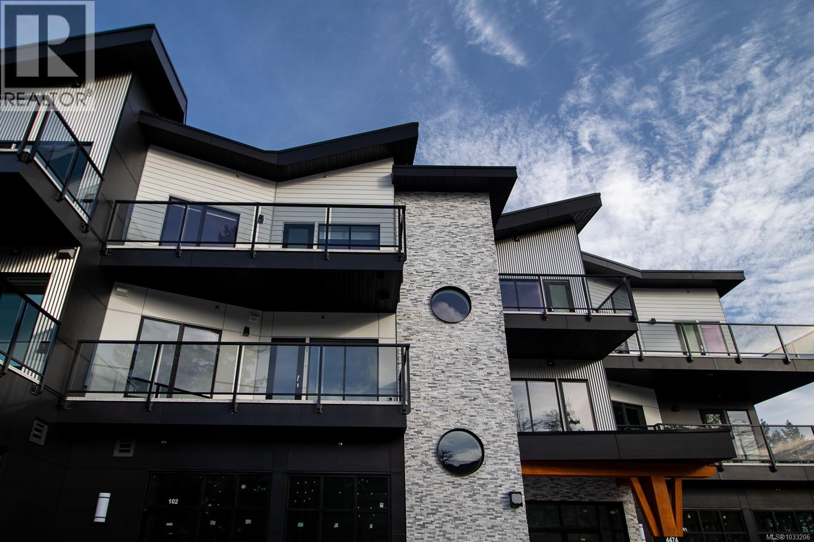 #301 4474 Wellington Rd - Image 3