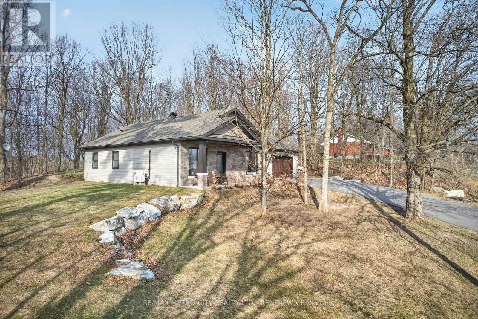 19 PALLEN ROAD - 3