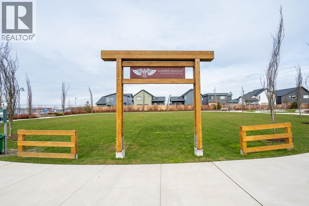 #105-2431 RABBIT Drive, Tsawwassen