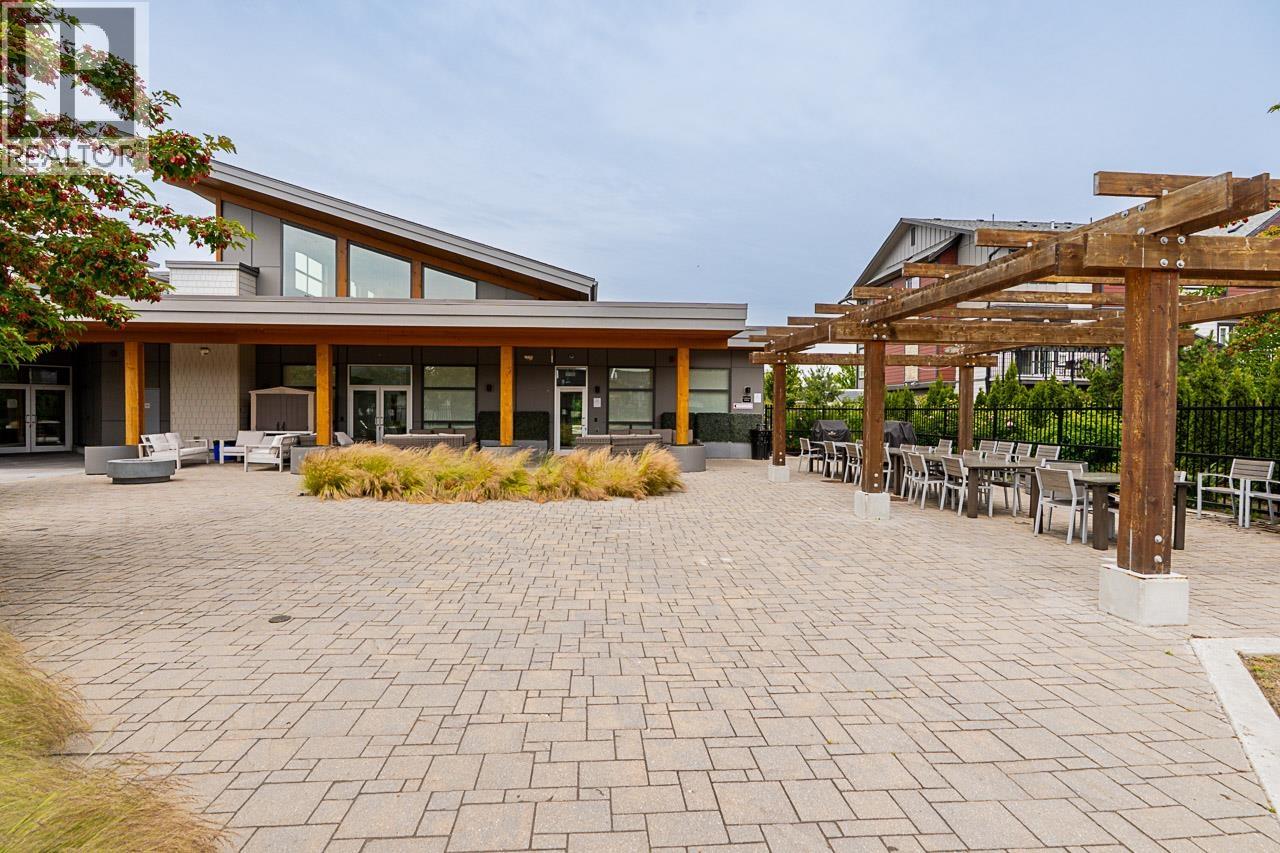 #105-2431 RABBIT Drive, Tsawwassen