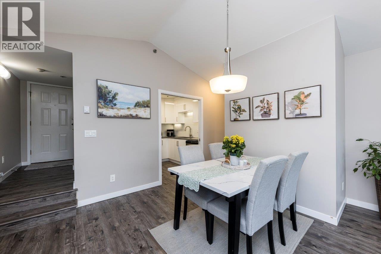 16 3200 WESTWOOD STREET, Port Coquitlam
